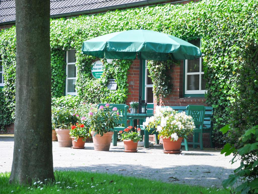 Appartement Haus Am Deich à Utersum Extérieur photo